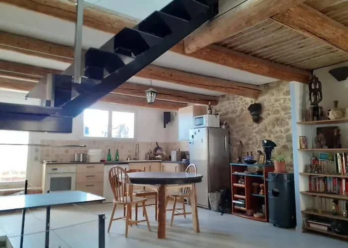 Maison Restauree A L\'Ancienne Avec Terrasse