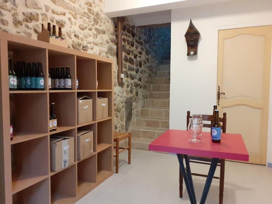 Maison Restauree A L'ancienne Avec Terrasse Holiday home